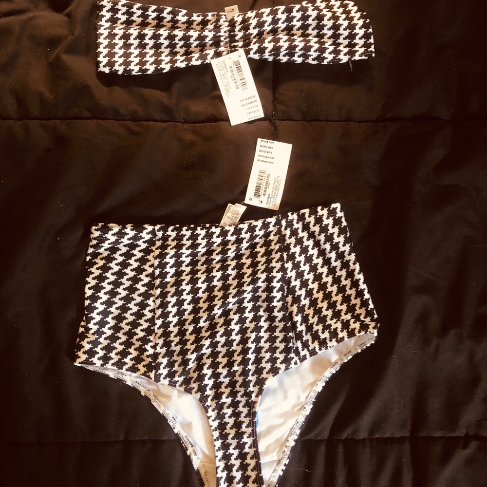 Black and white bikini